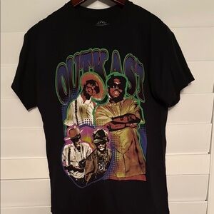 Vintage Black Graphic T-Shirt OUTKAST